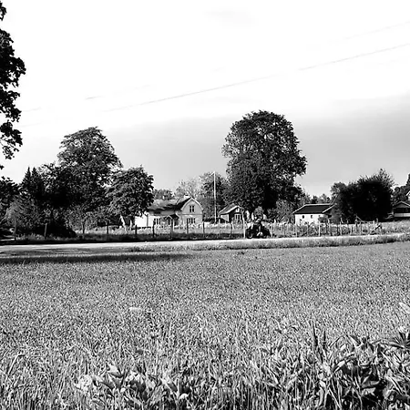 Ekebacken Gard & Mc-Camping Blidsberg Exterior photo