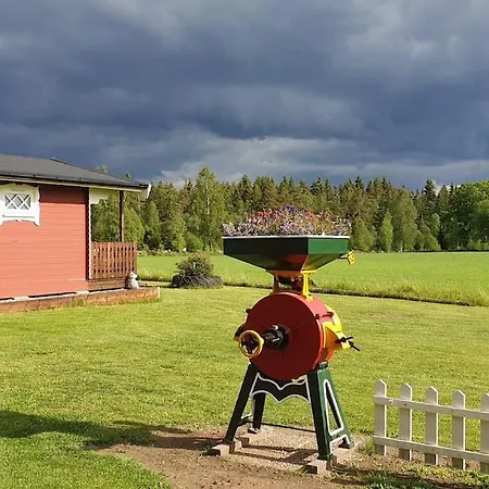 Ekebacken Gard & Mc-Camping Blidsberg Exterior photo