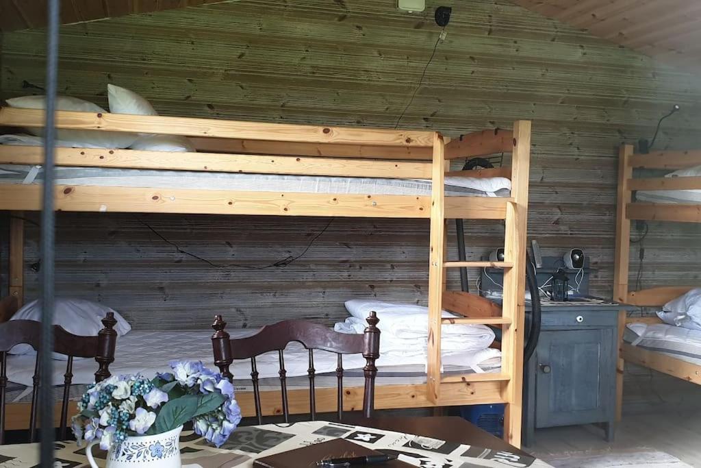 Ekebacken Gard & Mc-camping Holiday home *